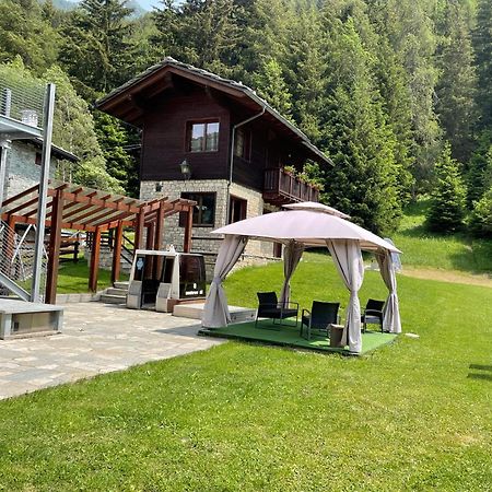 Hotel Le Petit Abri Champoluc Εξωτερικό φωτογραφία